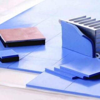 PAD TERMICO THERMAL PAD ESPESOR 0.5MM - 6W/Mk PRECORTADO CUADRICULA X100